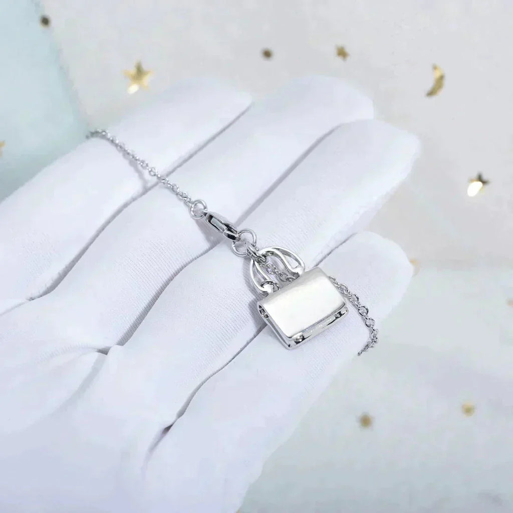 Miro AMULETTE PEDANT SILVER NECKLACE