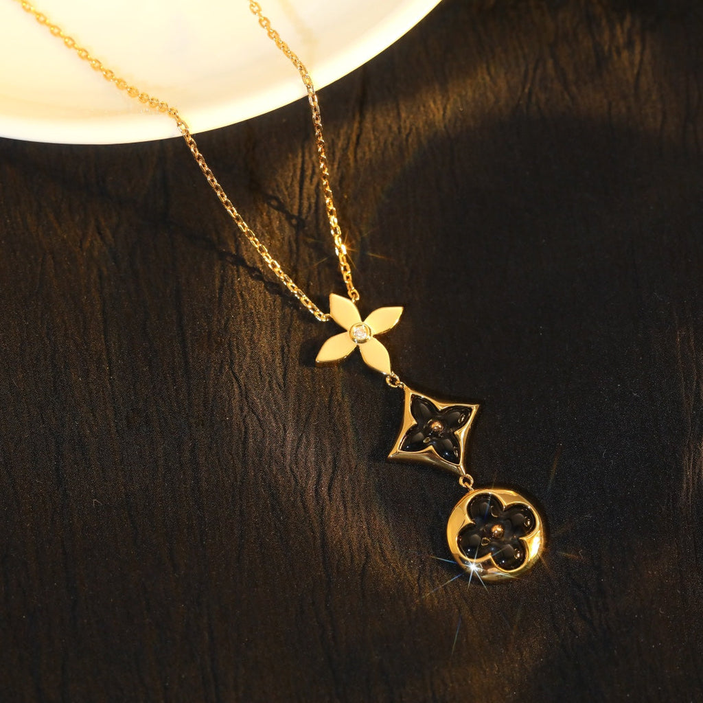 Miro STAR AND SUN ONYX PINK GOLD NECKLACE