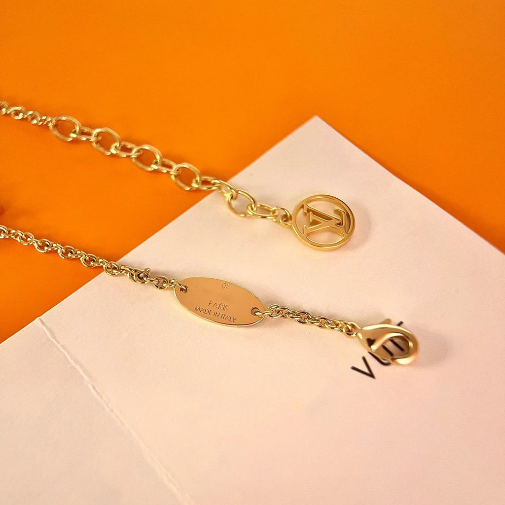Miro LOGO STAR MOTIF GOLD BRACELET