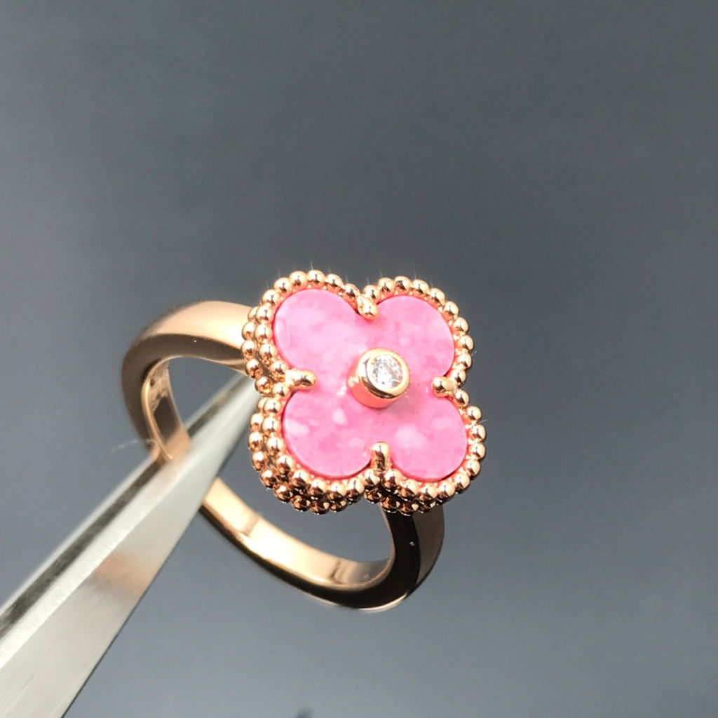 Miro CLOVER RHODONITE ROSE GOLD RING