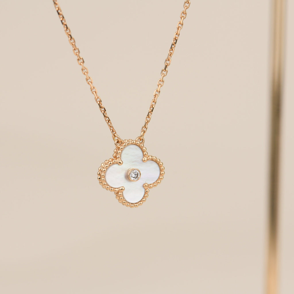 Miro CLOVER 15MM DIAMOND WHITE FRITILLARIA NECKLACE