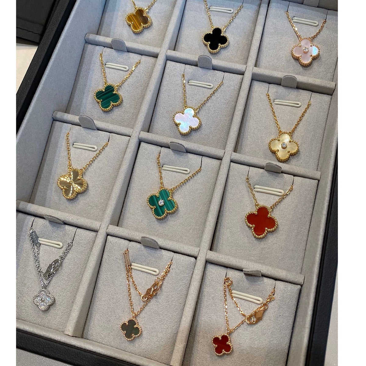 Miro CLOVER 15MM DIAMOND SINGLE FLOWER NECKLACE