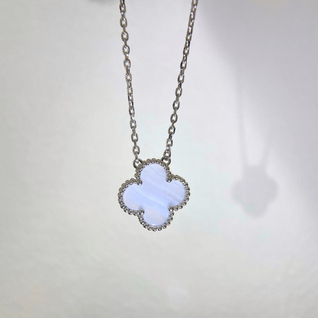 Miro CLOVER 15MM BLUE CHALCEDONY NECKLACE SILVER