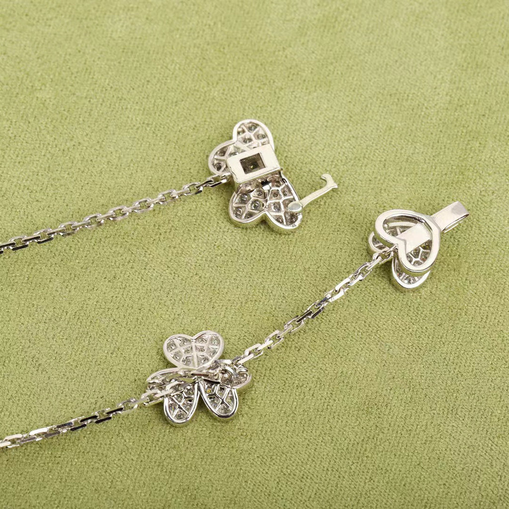 Miro FRIVOLE SILVER 9 FLOWERS NECKLACE