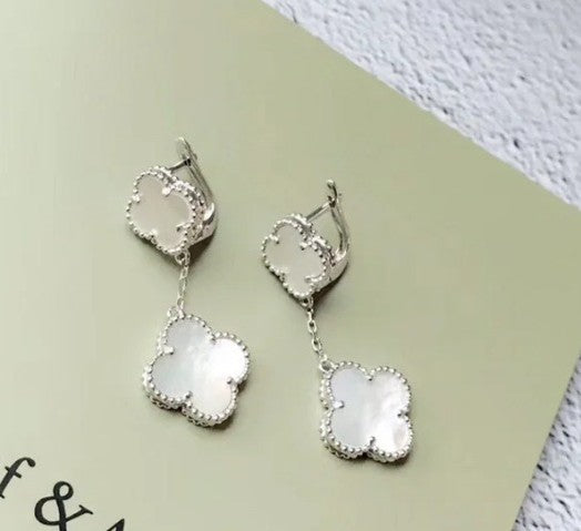 Miro CLOVER 2 MOTIF WHITE MOP EARRINGS