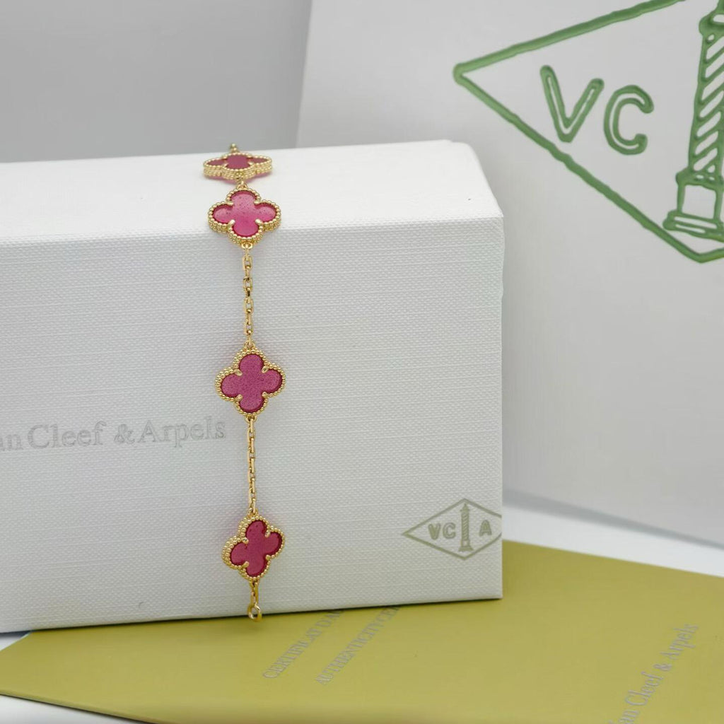 [Miro]NEW CLOVER 5 MOTIFS PINK ENAMEL BRACELET